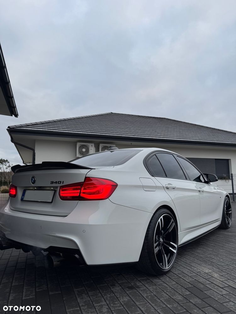 BMW Seria 3 340i M Sport Shadow - 10