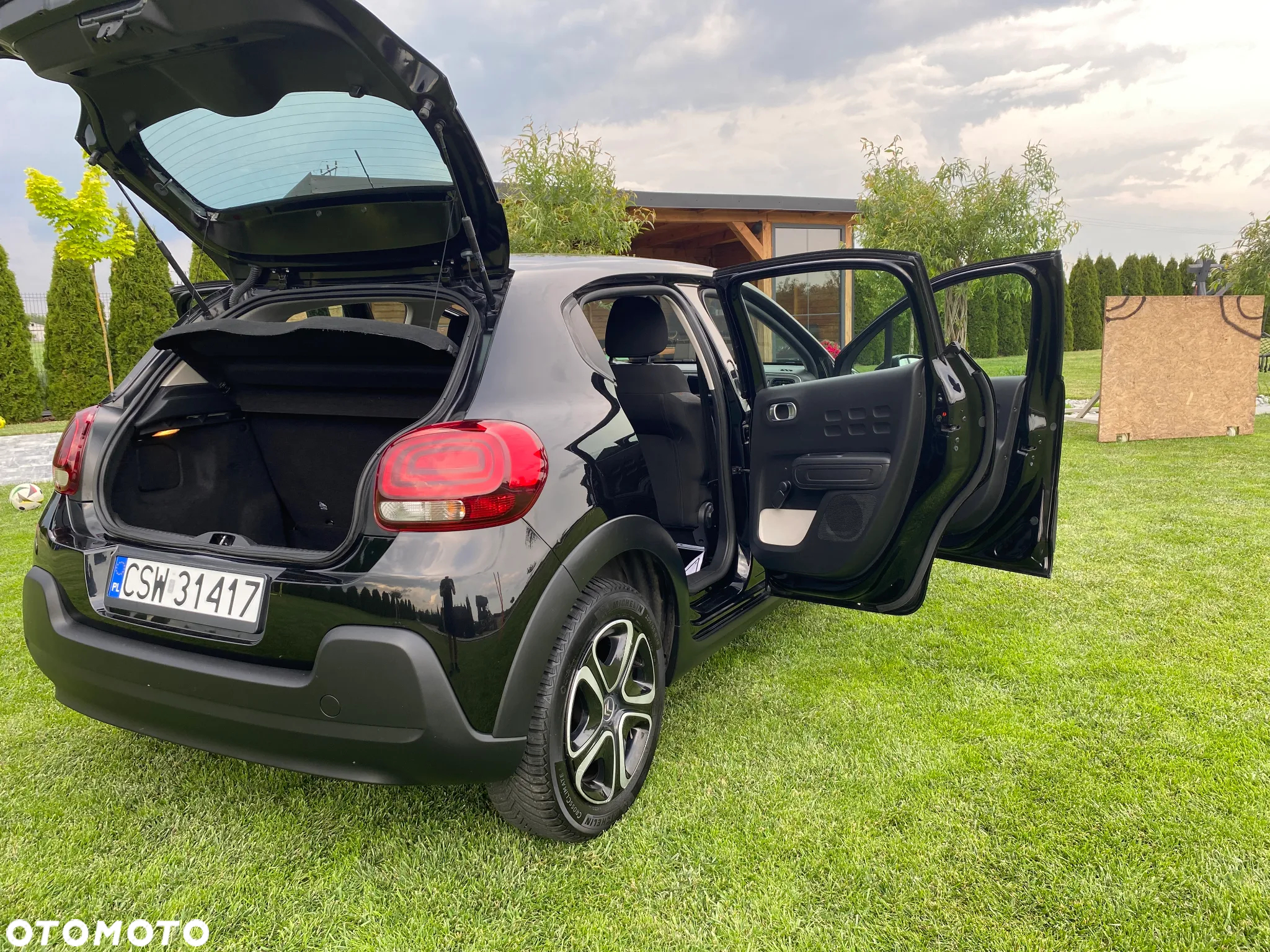 Citroën C3 1.2 PureTech GPF Shine - 27