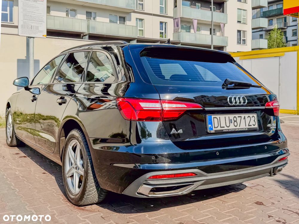 Audi A4 Avant 40 TDI Quattro S tronic - 8