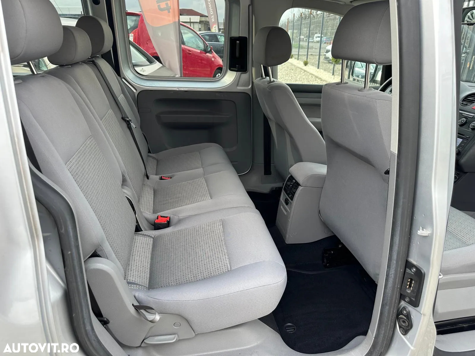 Volkswagen Caddy 1.9 TDI Life (5-Si.) - 10