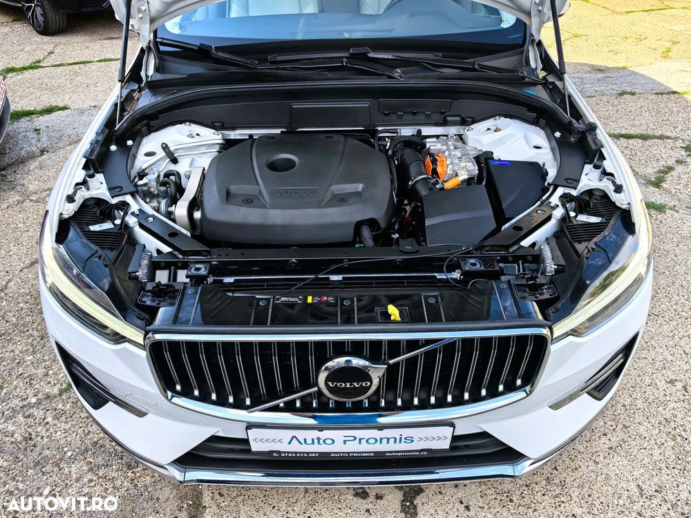 Volvo XC 60 T8 AWD Recharge Geartronic Inscription Expression - 28