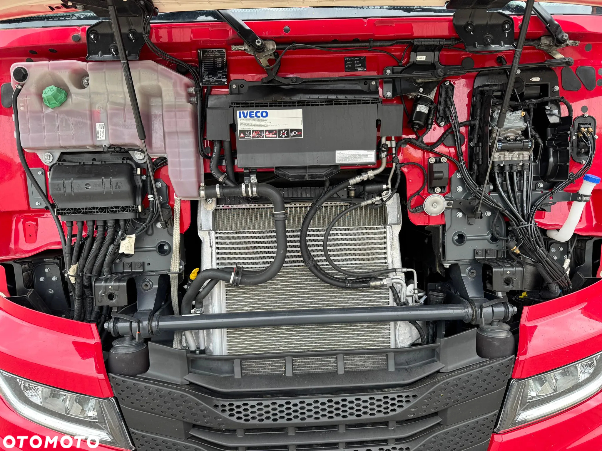 Iveco S-WAY 570 6x2 EURO6 BOOGIE CIĄGNIK SIODŁOWY Z HYDRAULIKĄ - 23
