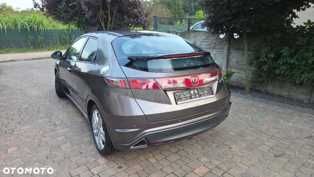 Honda Civic 1.4 Sport - 26