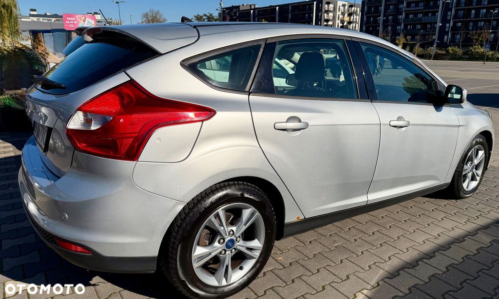 Ford Focus 1.6 Platinium X PowerShift - 16
