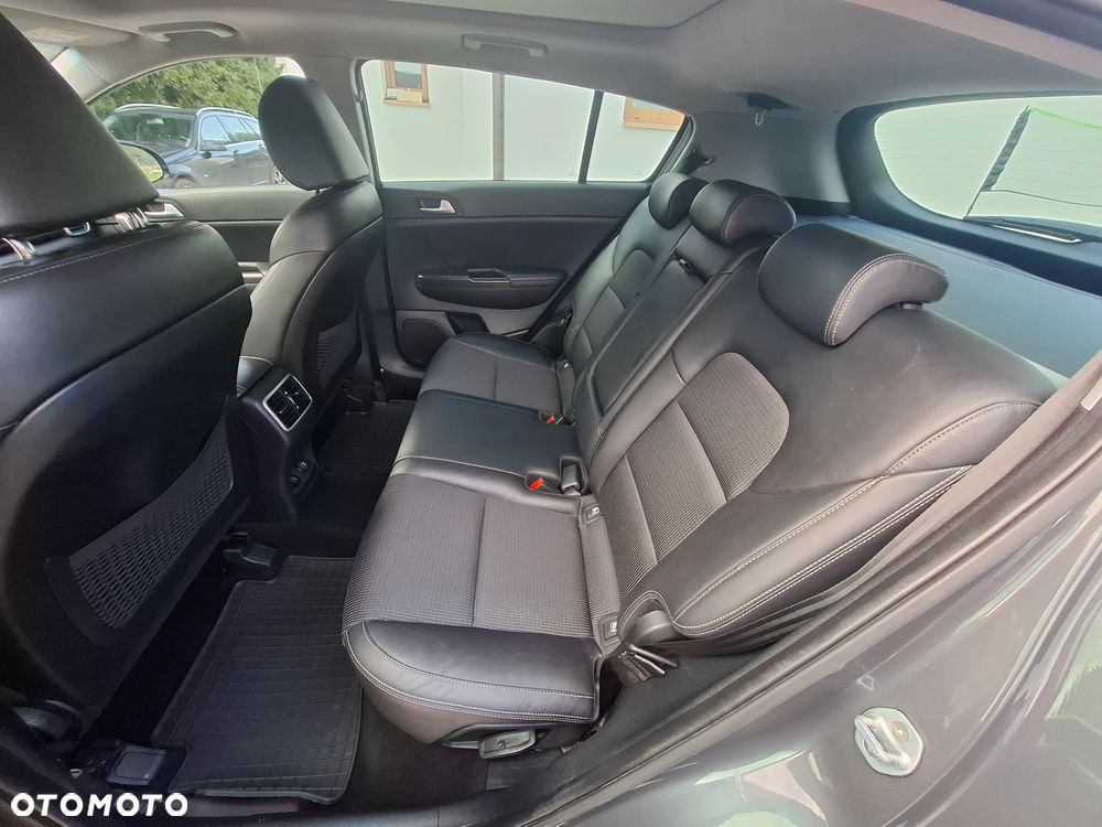 Kia Sportage 1.6 T-GDI L 2WD - 12