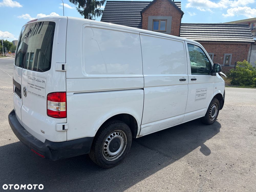 Volkswagen T5 - 4