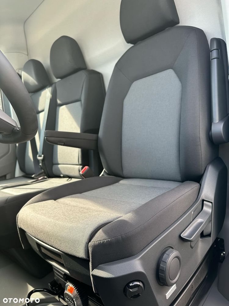 Volkswagen Crafter - 14