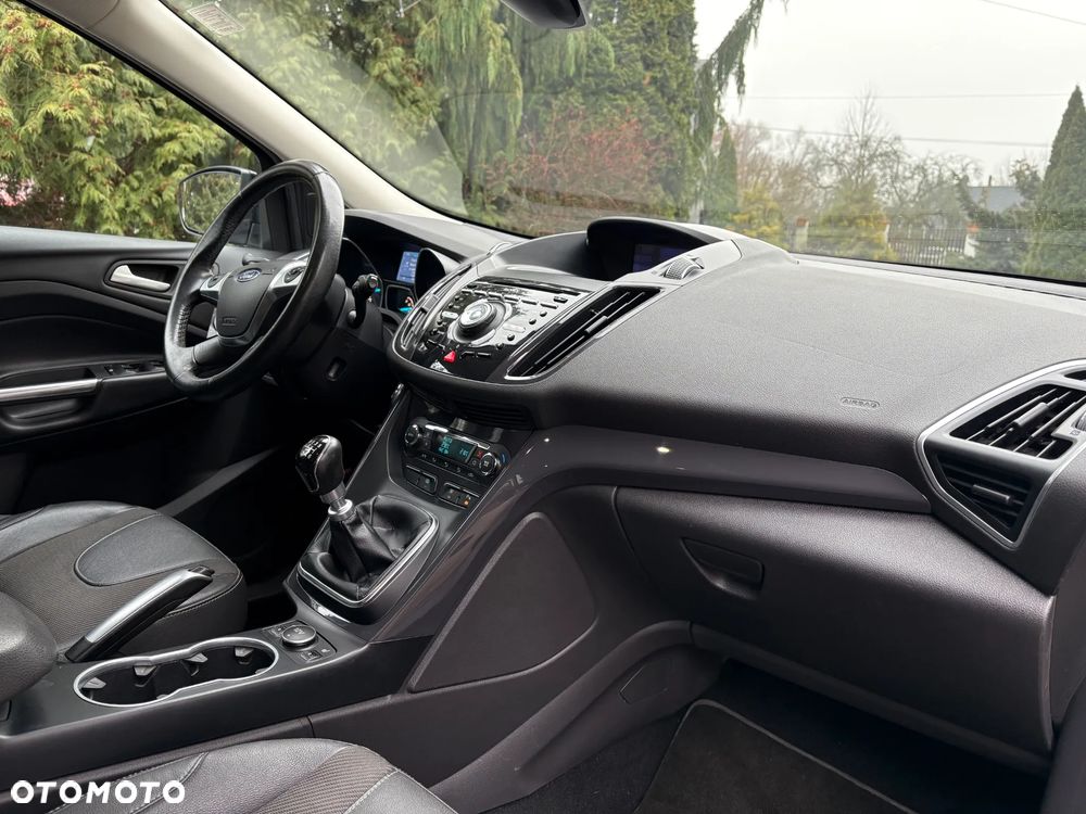 Ford Kuga 2.0 TDCi 4WD Titanium Plus - 17