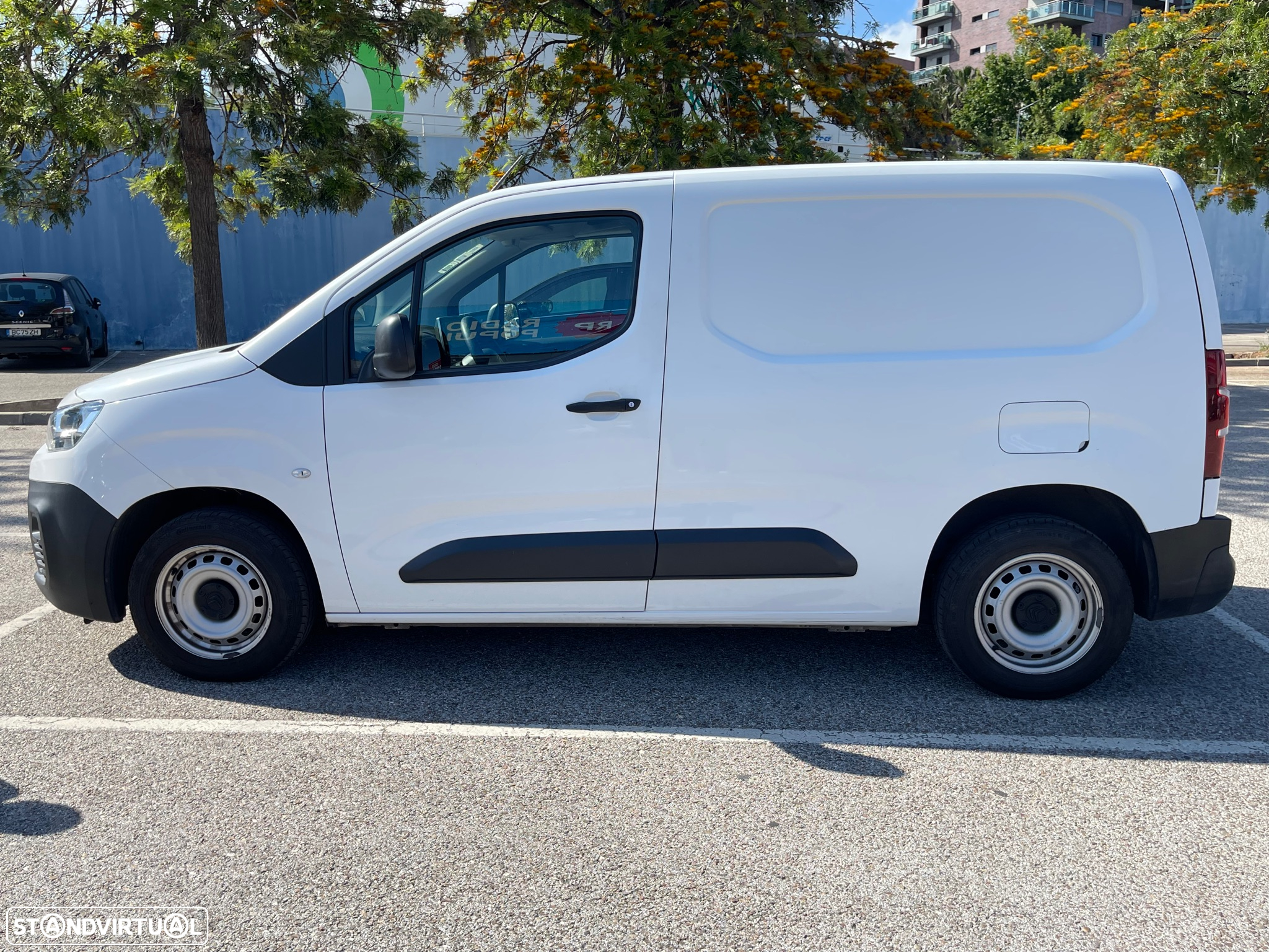 Citroën BERLINGO - 19