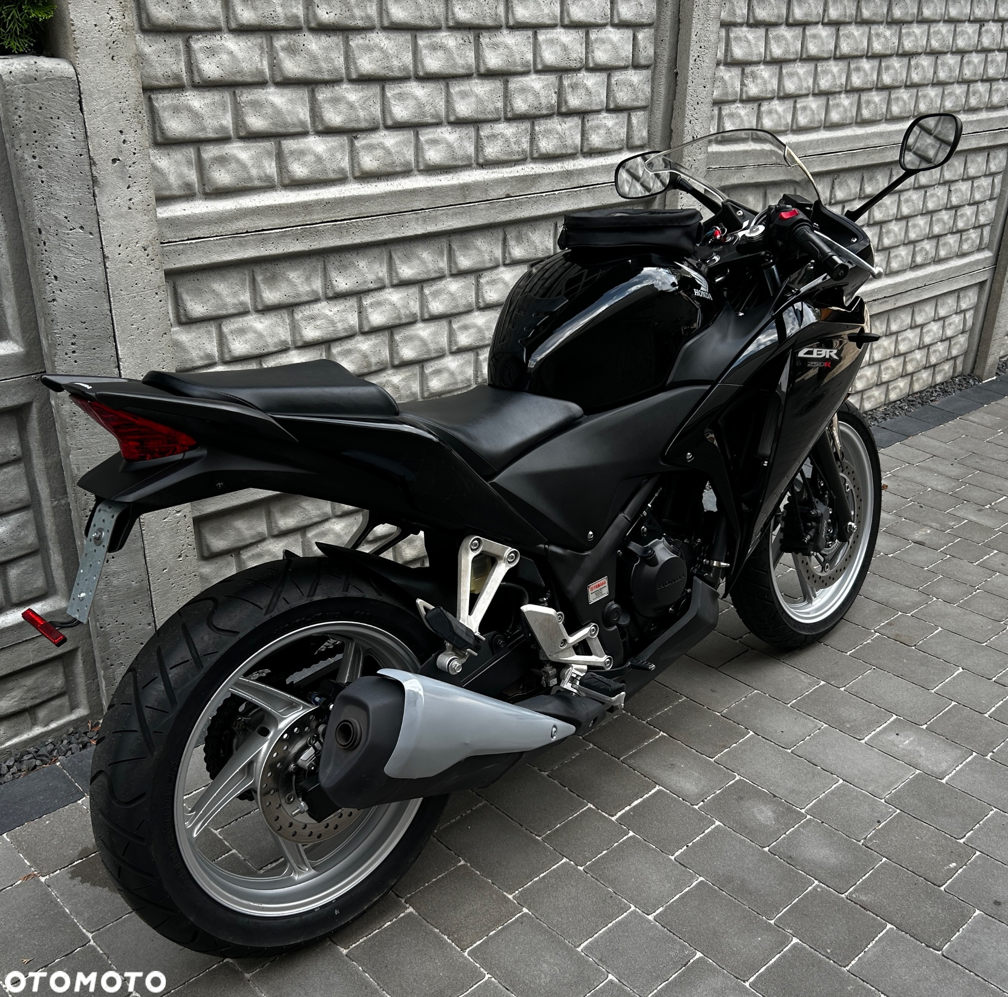 Honda CBR - 3