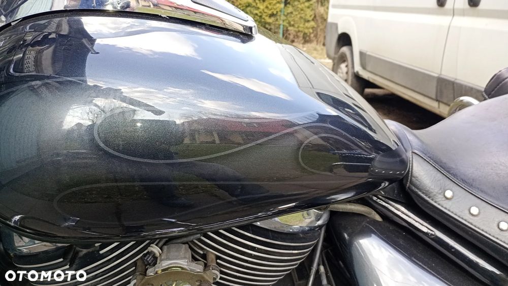 Suzuki VL 800 Volusia - 7