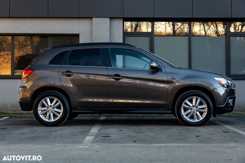 Mitsubishi ASX 1.8 DI-D 4WD Instyle - 15