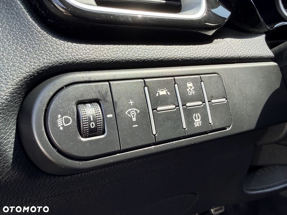 Kia Ceed 1.5 T-GDI Business Line - 10