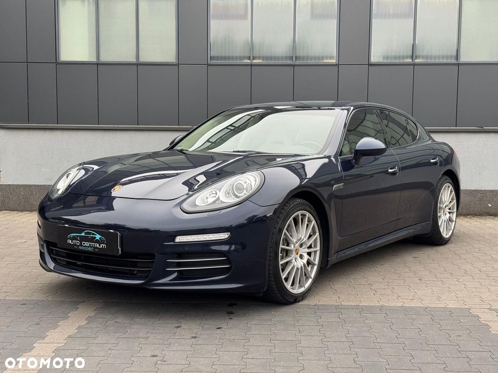 Porsche Panamera 4 - 6