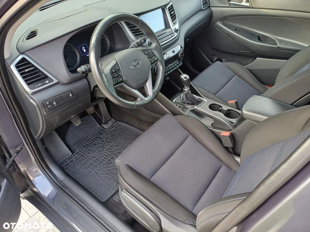 Hyundai Tucson blue 1.6 GDi 2WD Trend - 13