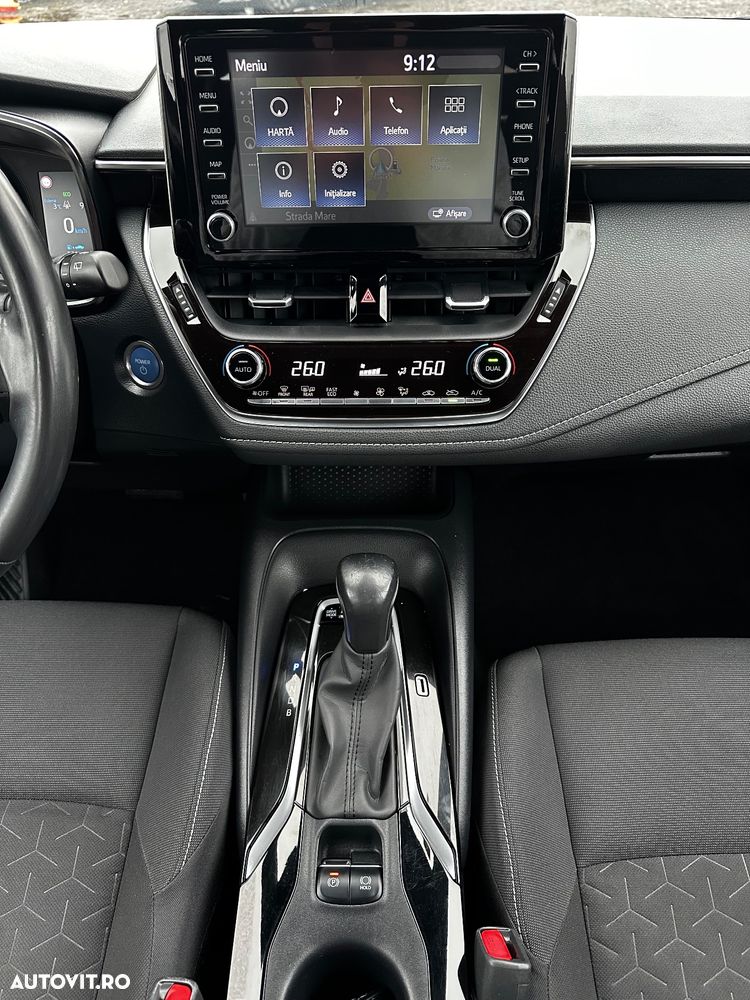 Toyota Corolla 1.8 Hybrid Comfort - 25