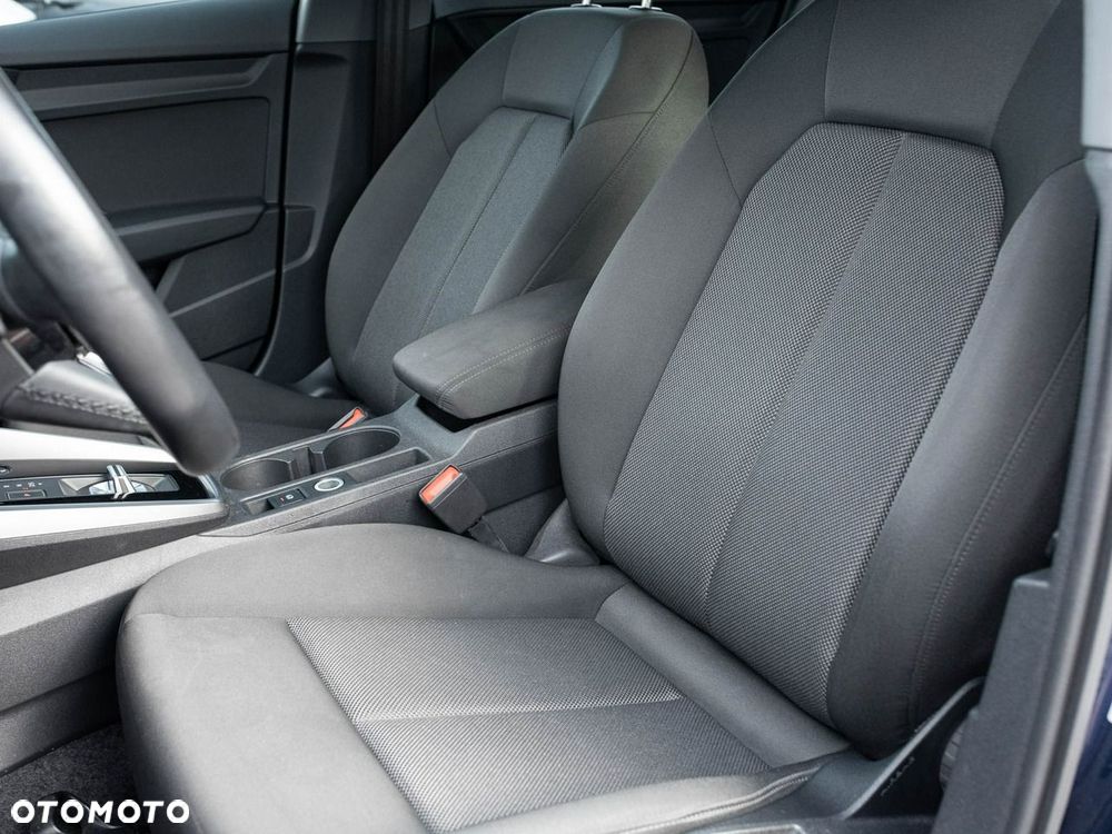 Audi A3 Sportback 30 TDI S tronic - 12