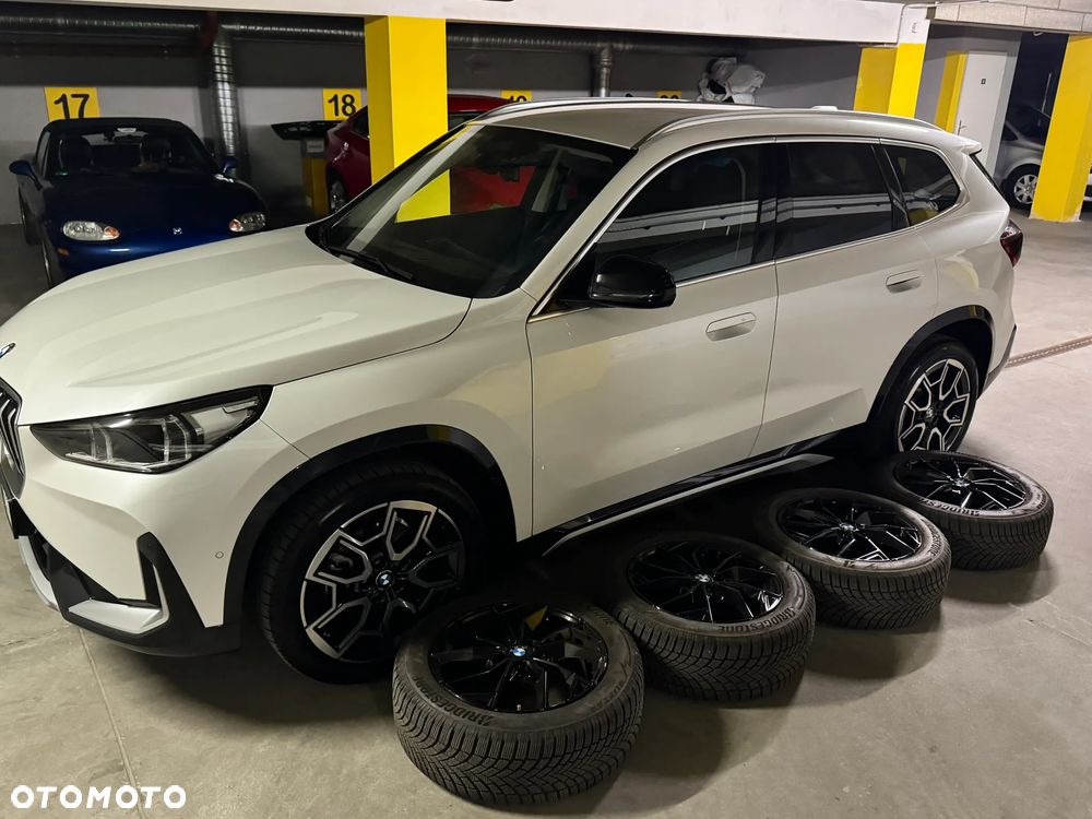 BMW X1 sDrive18i xLine - 25