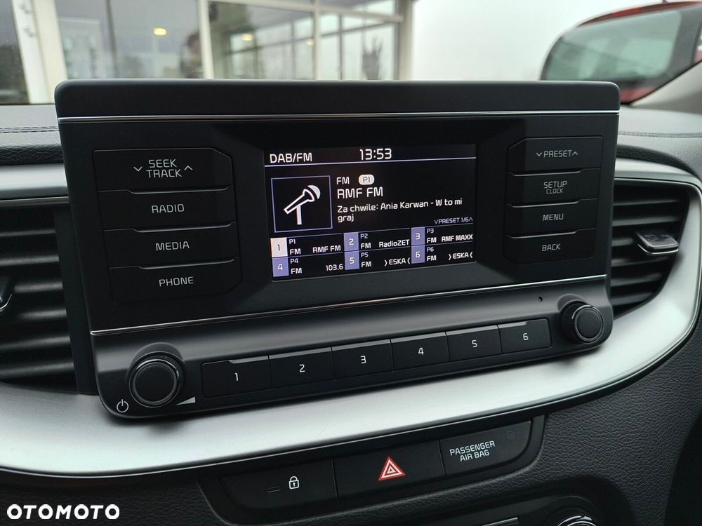 Kia Ceed - 30