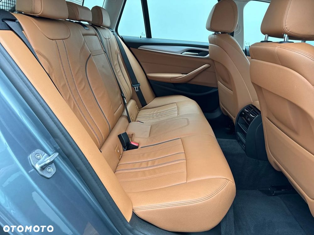 BMW Seria 5 - 17