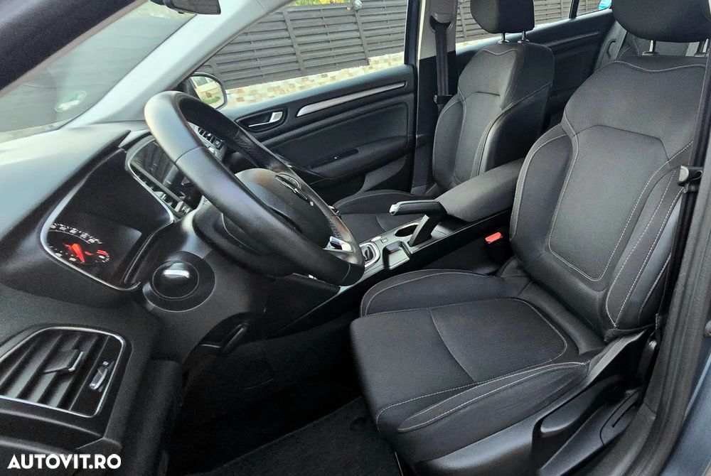 Renault Megane Blue dCi 116 Intens - 35