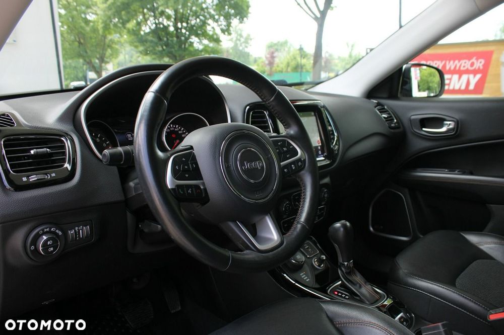 Jeep Compass 1.4 TMair Limited 4WD S&S - 24
