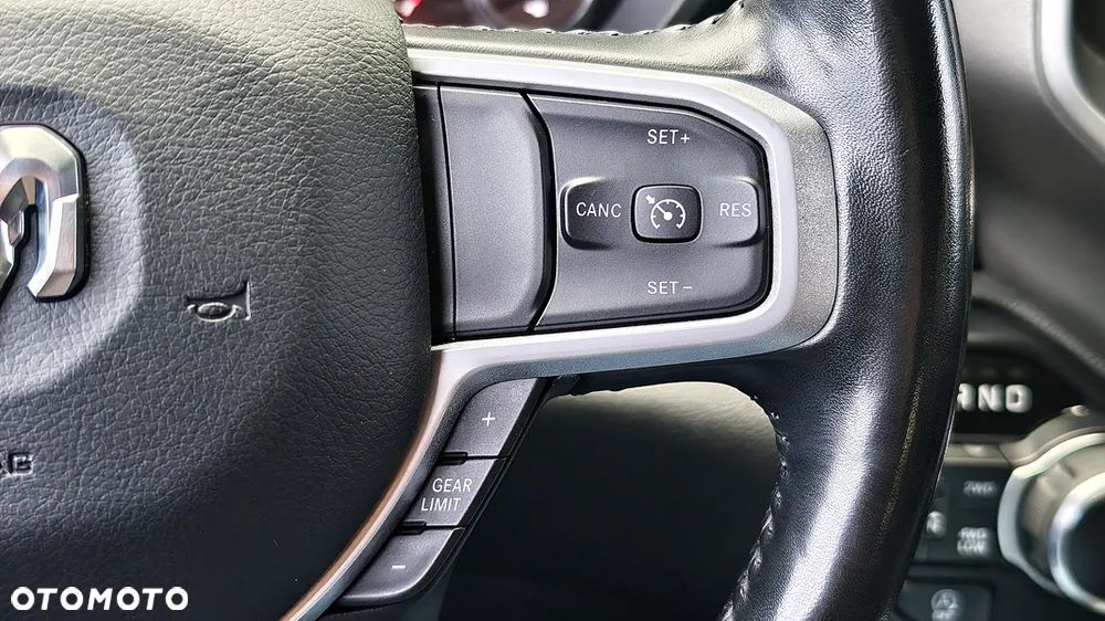 Dodge RAM 1500 5.7 4x4 - 34