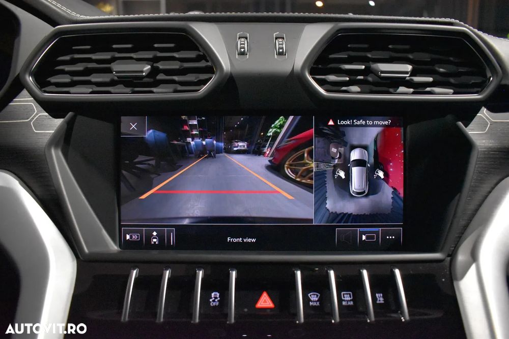 Lamborghini URUS - 33