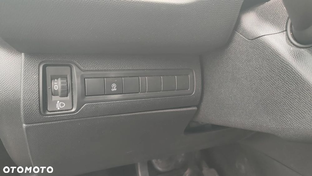 Peugeot 308 1.6 BlueHDi Active S&S - 15