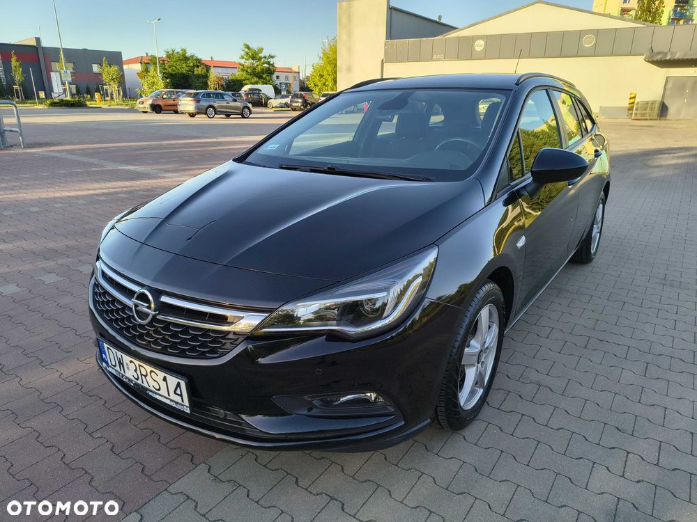 Opel Astra - 2