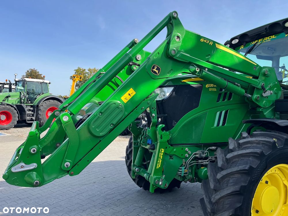 John Deere 6135 R - 15