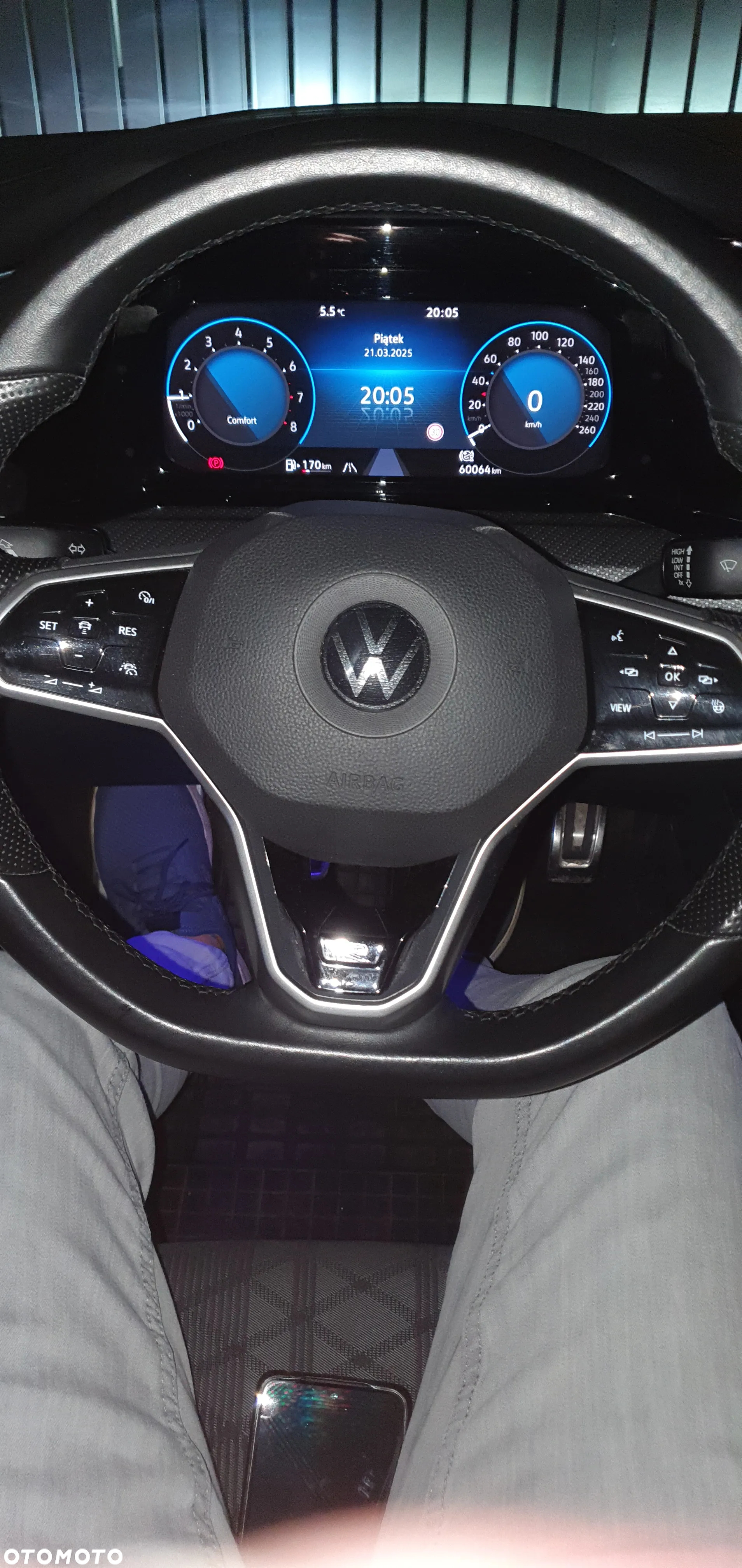 Volkswagen Golf VIII 1.5 TSI EVO R-Line - 19