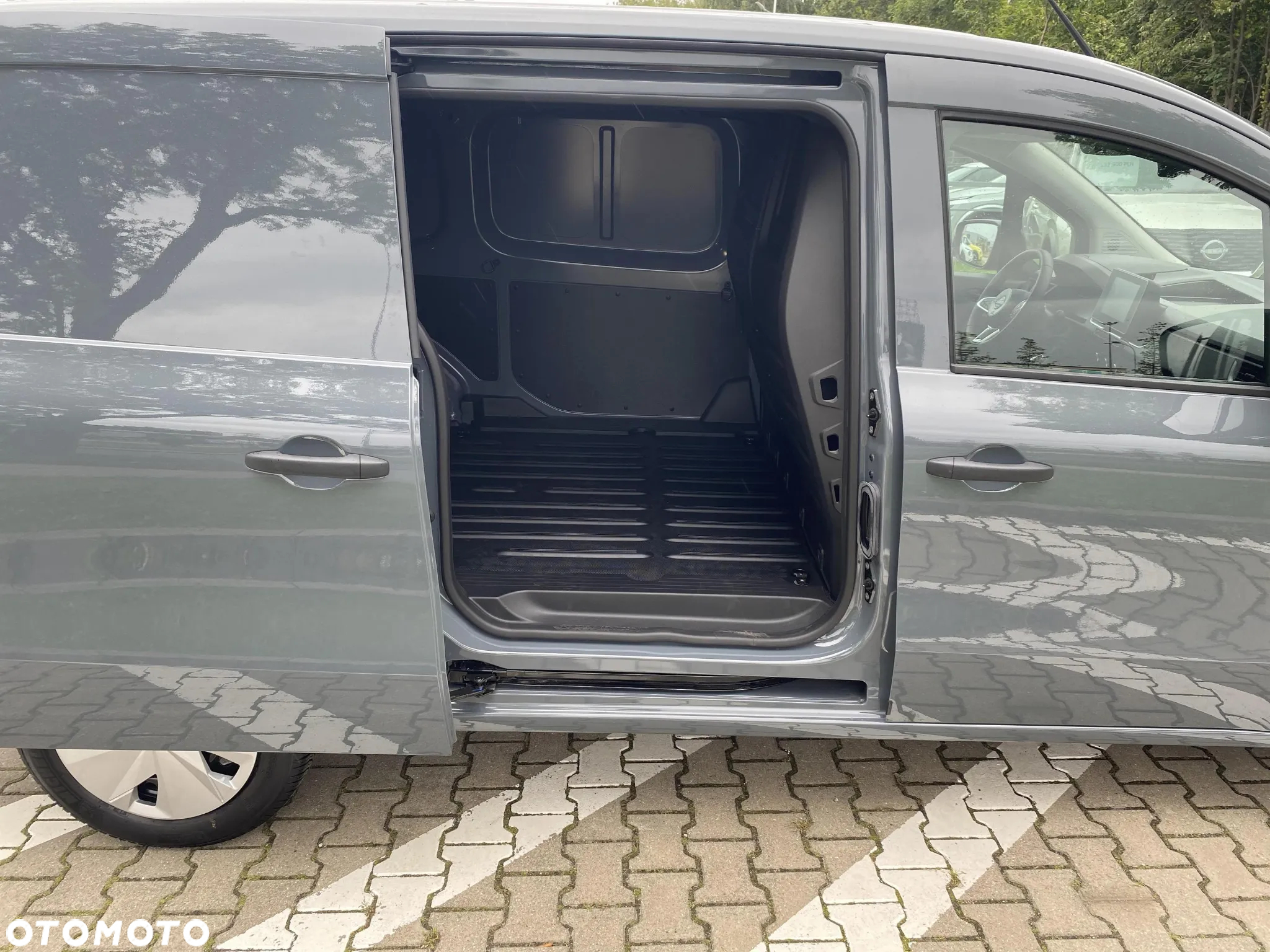Nissan TOWNSTAR - 22
