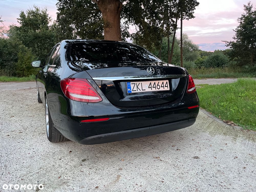 Mercedes-Benz Klasa E 200 9G-TRONIC Avantgarde - 17