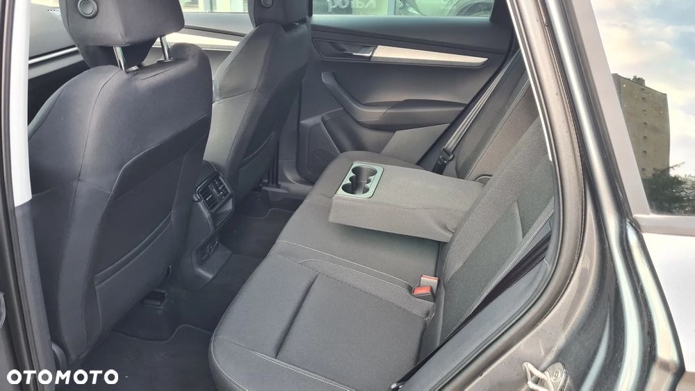 Skoda Karoq 1.5 TSI ACT Edition 130 DSG - 13