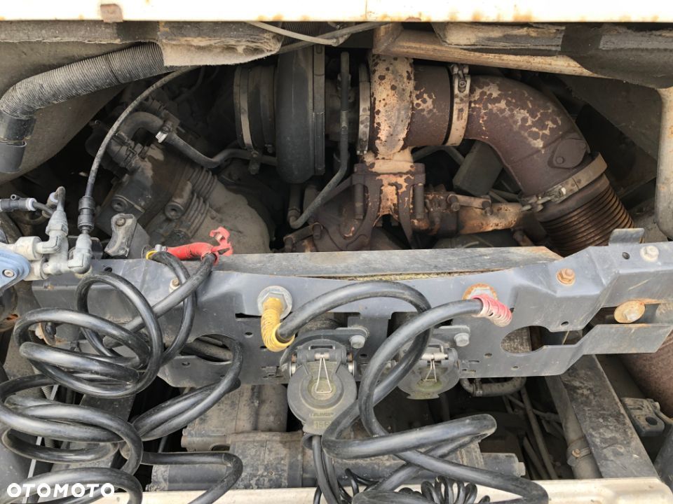 Silnik Scania V8 E5 500KM NA CZĘŚCI (głowica) - 2