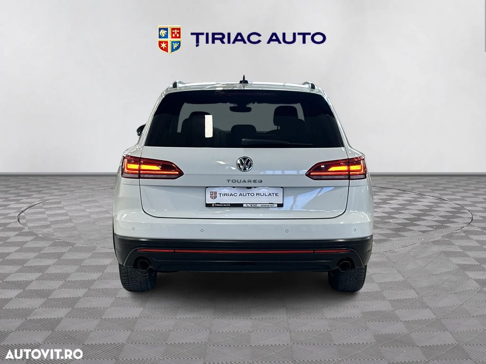 Volkswagen Touareg - 4
