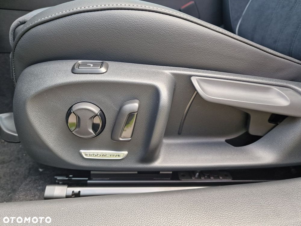 Volkswagen Passat - 9