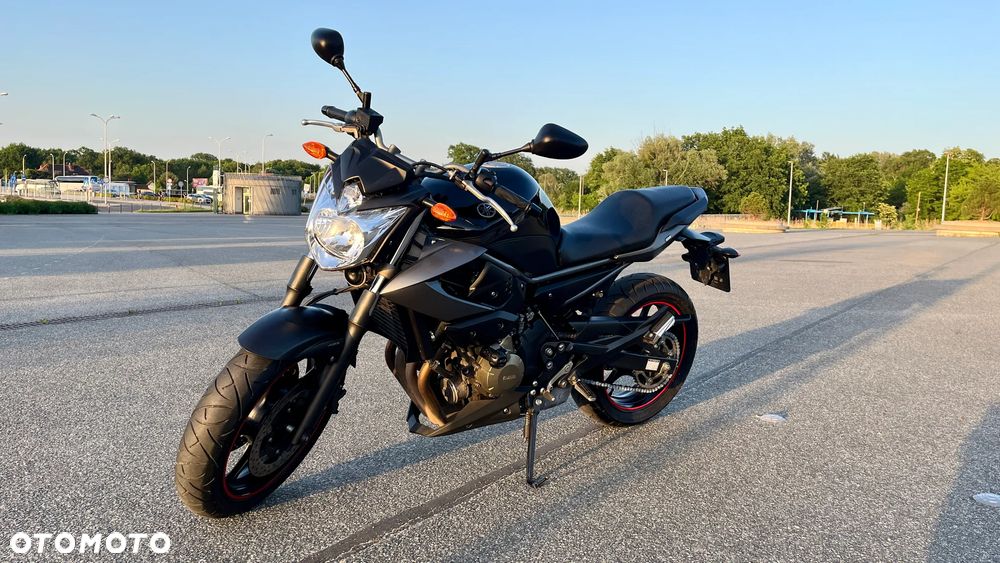Yamaha XJ - 8
