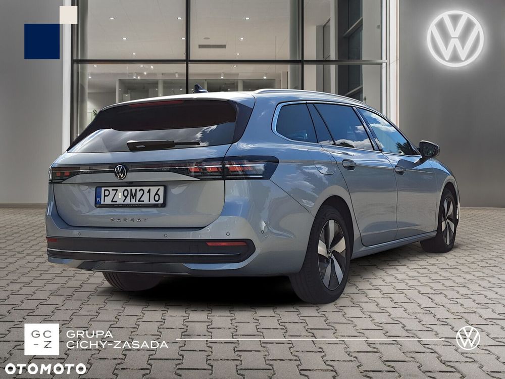 Volkswagen Passat - 6