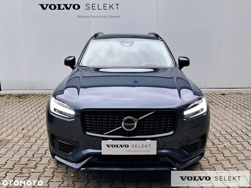 Volvo XC 90 - 9