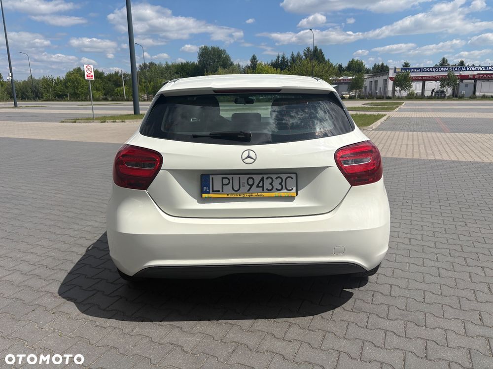 Mercedes-Benz Klasa A 160 - 9