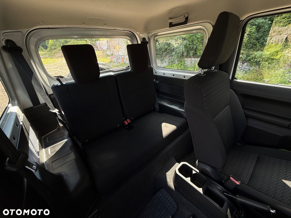 Suzuki Jimny 1.5 Elegance - 19