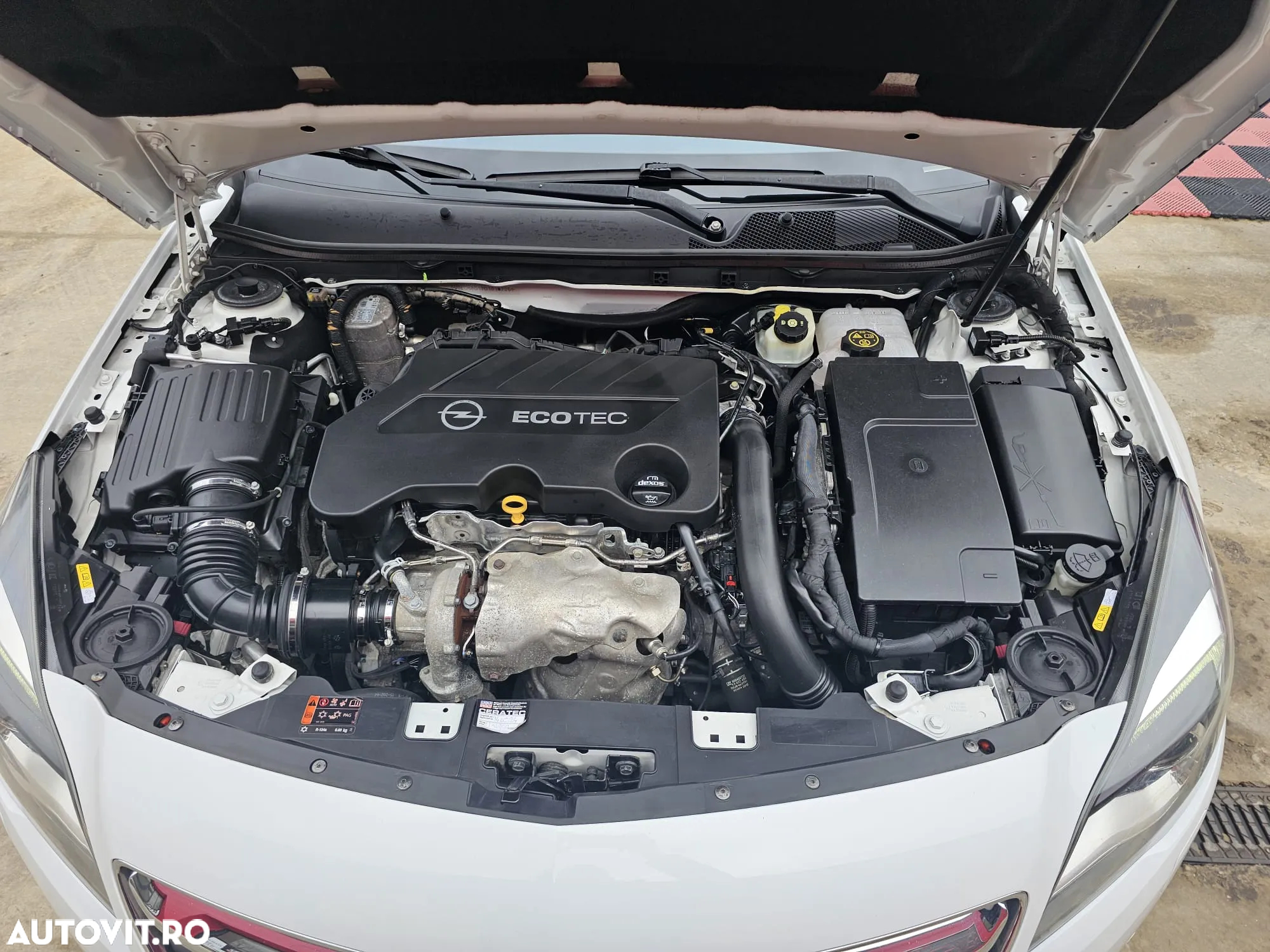 Opel Insignia 2.0 CDTI ECOTEC 4X4 Cosmo Aut. - 10