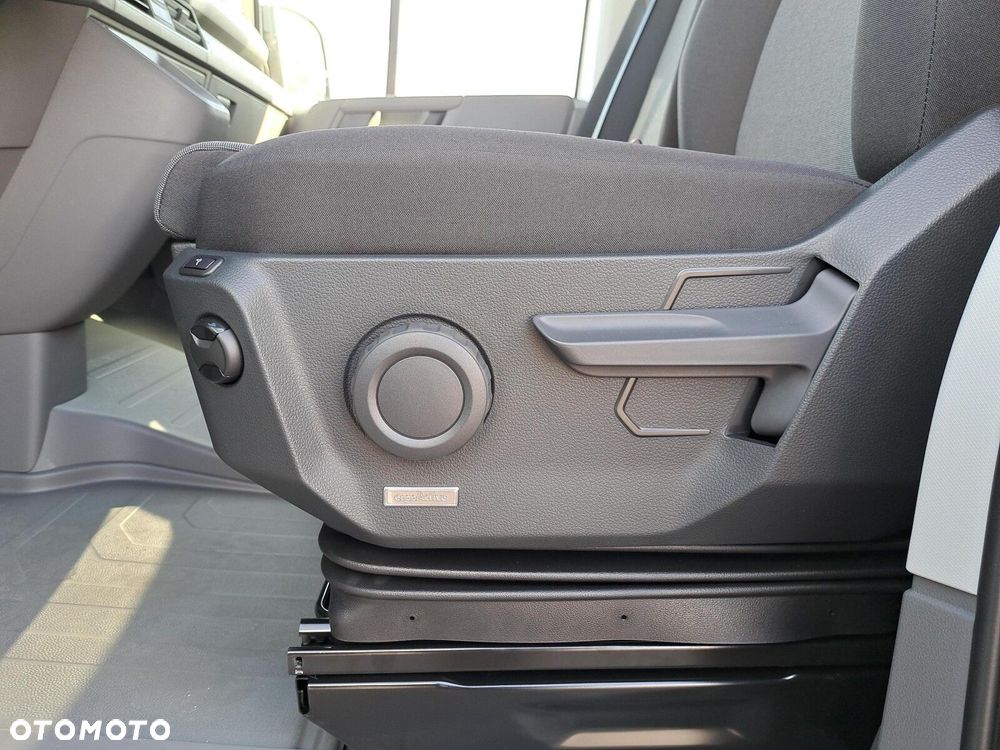 Volkswagen Crafter - 12