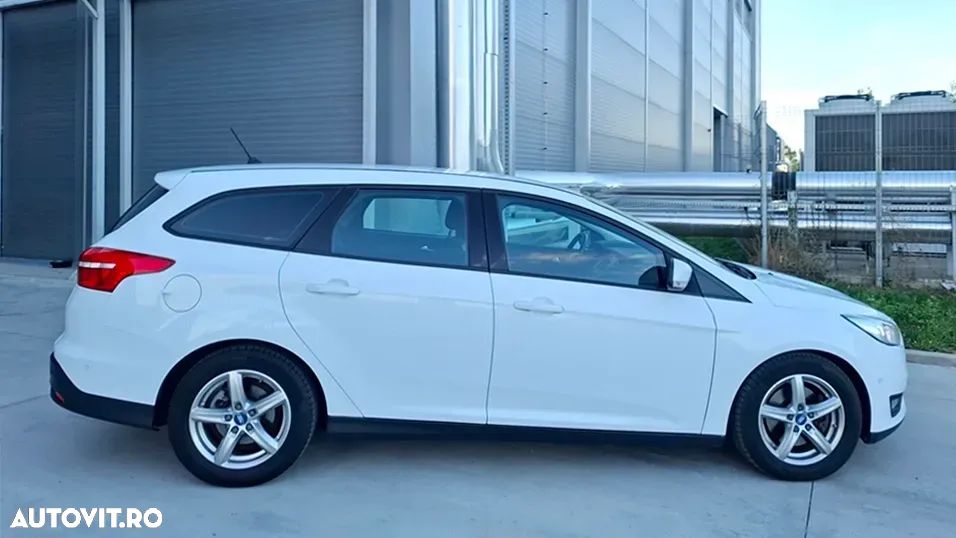 Ford Focus 2.0 EcoBlue Titanium Business - 8
