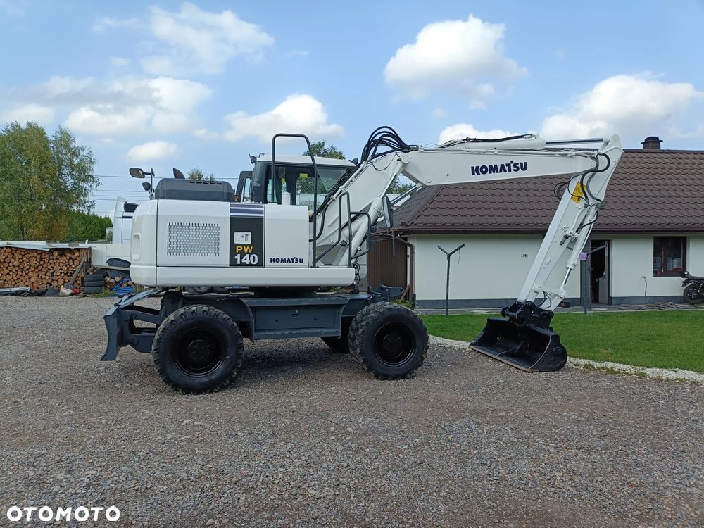 Komatsu PW 140 - 4