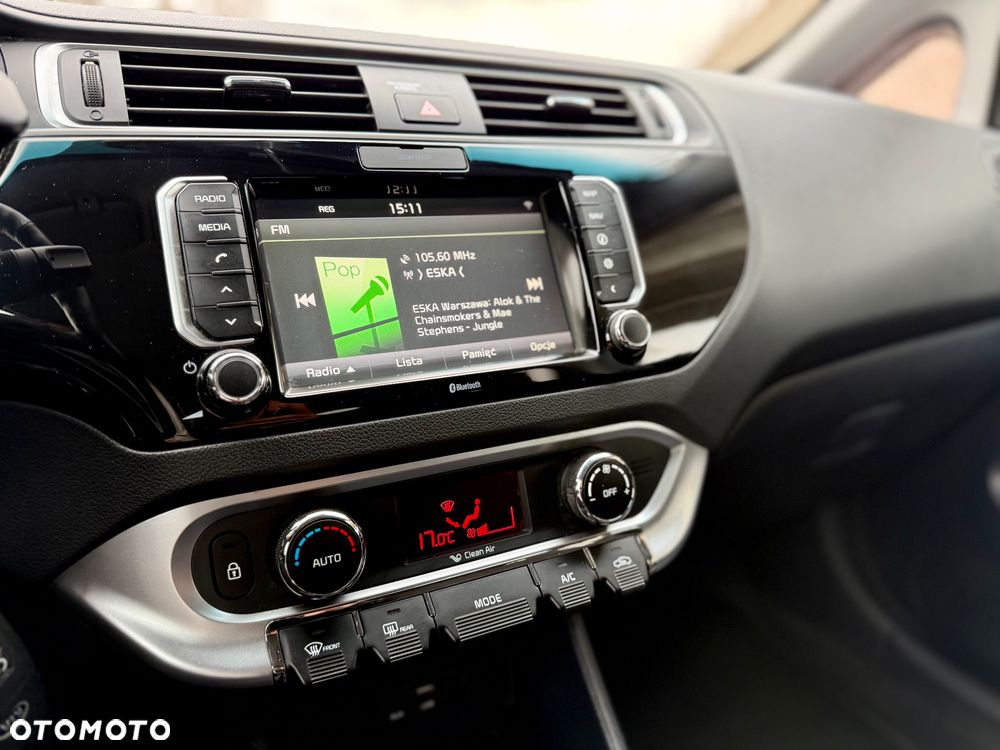 Kia Rio 1.4 XL Business Line - 34