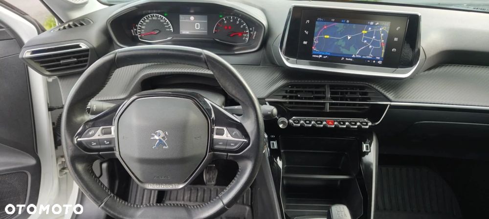 Peugeot 208 1.2 PureTech Allure S&S - 17