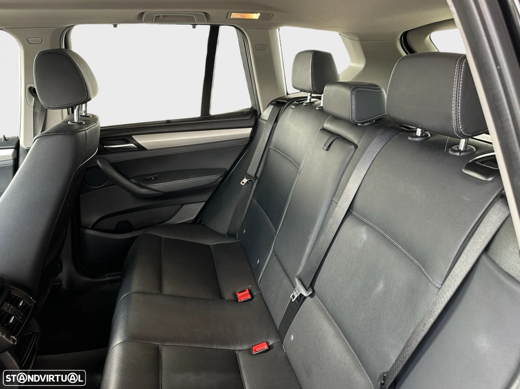 BMW X3 18 d sDrive - 11